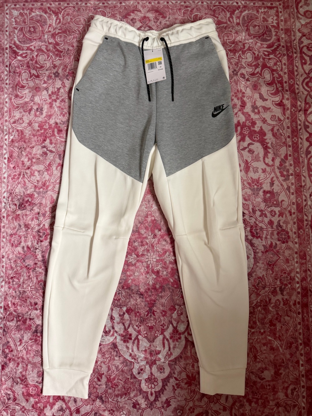 Nike Men’s White and Gray Jogger Sweatpants